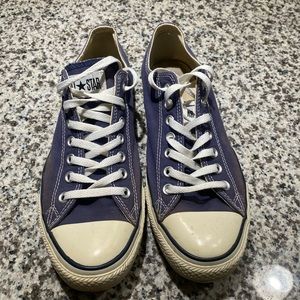 Converse. All Star Low. Navy. Size: 9.5